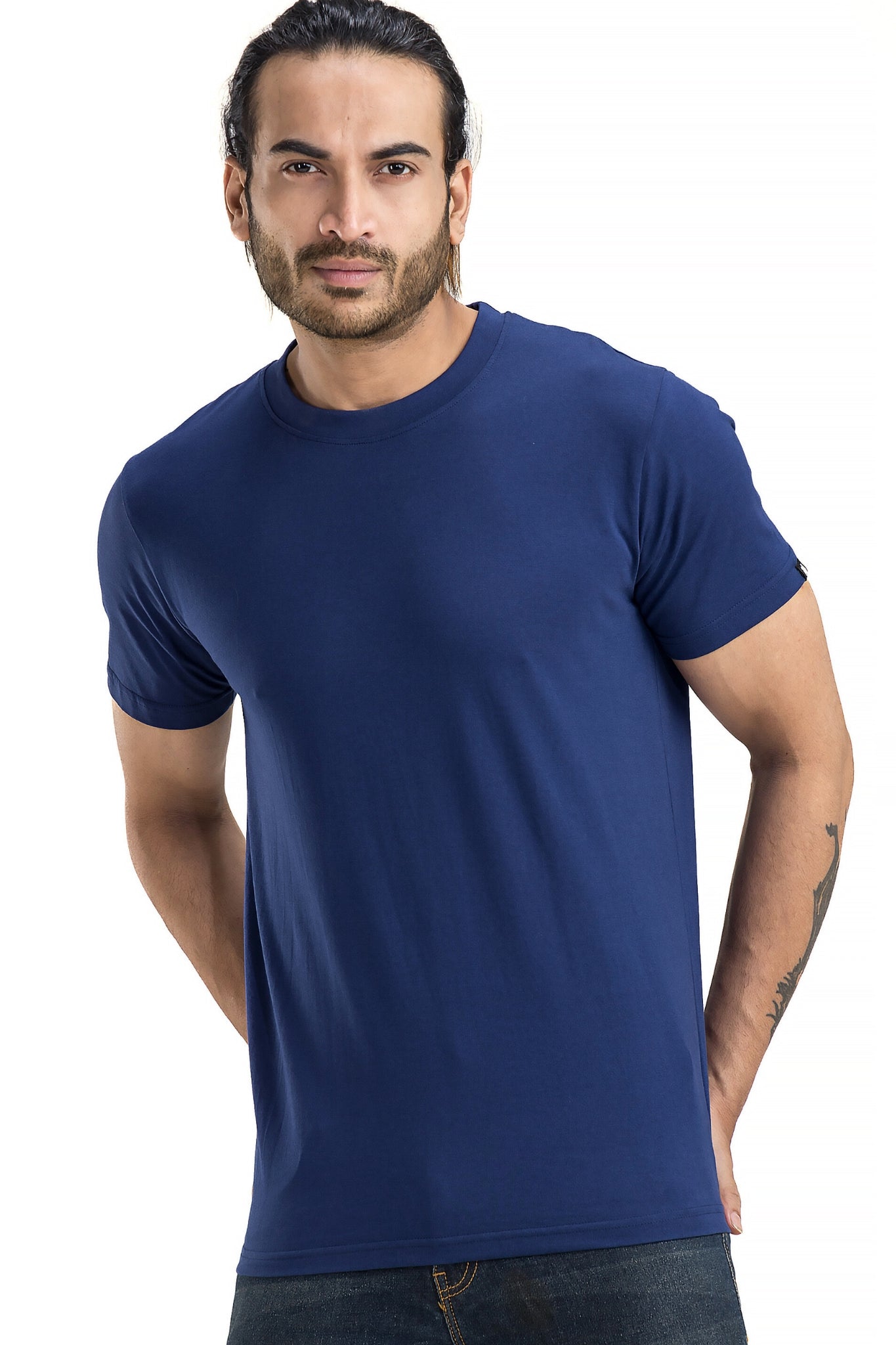 Men's Solid Basic Navy T-Shirt